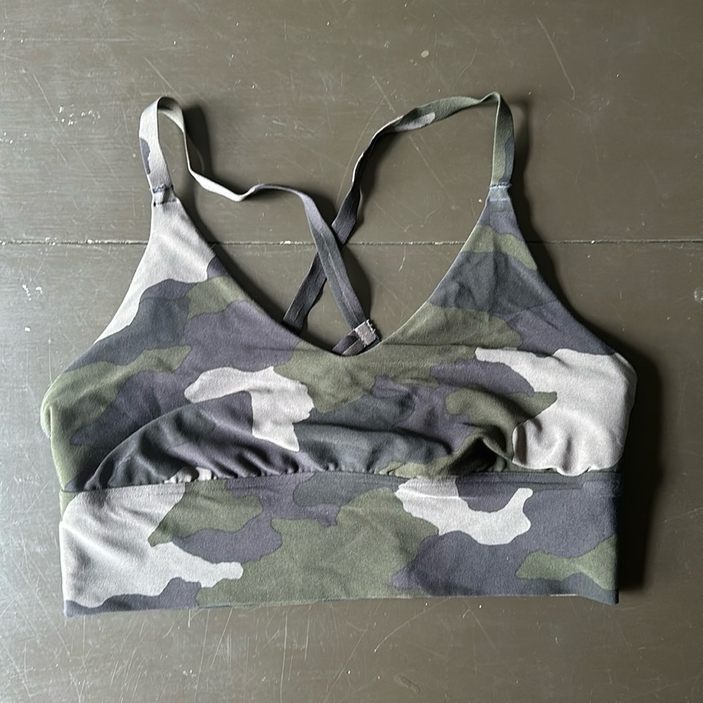 Aerie Offline Sports Bra Camo Size L